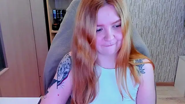 Snapshot of AnitaXVine chatting on April 2026 06:38:01 PM AnitaXVine online show from April 2026 06:38:01 PM