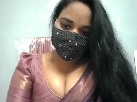 Snapshot of Rathi-priyaa chatting on July 2026 05:27:01 AM Rathi-priyaa online show from July 2026 05:27:01 AM