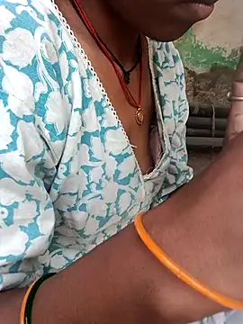 Desi Couple P online show from May 2026 01:12:02 AM