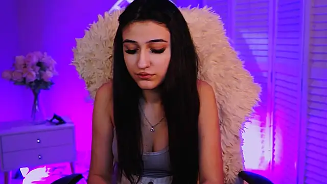 Snapshot of TerezaRobinson chatting on February 2026 08:28:01 PM TerezaRobinson online show from February 2026 08:28:01 PM