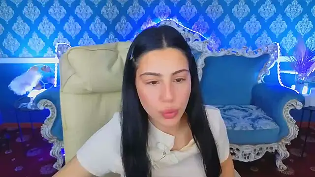 Snapshot of Twix_Ten chatting on February 2026 07:19:01 AM Twix Ten online show from February 2026 07:19:01 AM