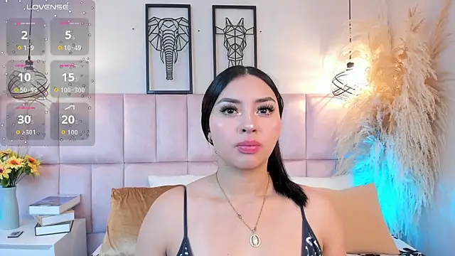 Snapshot of Ary_evans__ chatting on February 2026 12:15:01 PM Ary evans online show from February 2026 12:15:01 PM