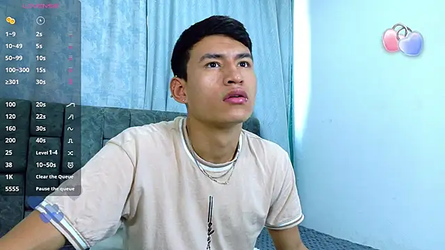 Snapshot of NicolasTorrez chatting on February 2026 07:59:02 PM NicolasTorrez online show from February 2026 07:59:02 PM