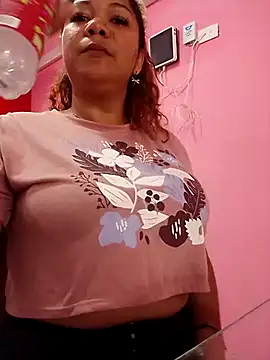 TuPotra666 online show from April 2026 07:19:02 PM
