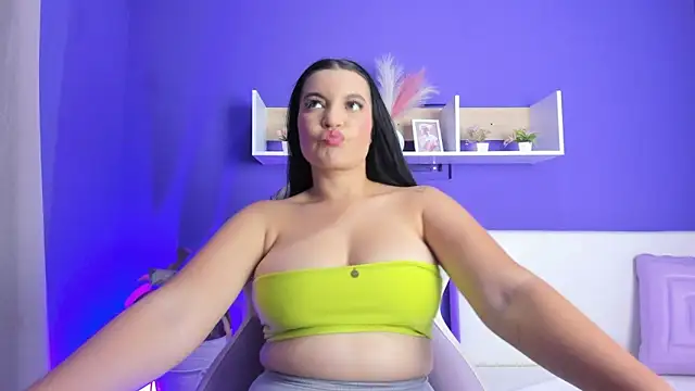 Zoe Curvy  online show from February 2026 08:38:02 PM