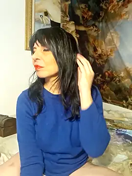 Snapshot of MadamBell chatting on March 2026 04:36:01 PM MadamBell online show from March 2026 04:36:01 PM