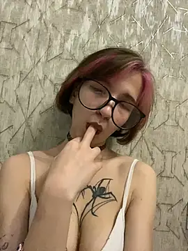 Snapshot of analcutie chatting on February 2026 01:34:01 AM analcutie online show from February 2026 01:34:01 AM