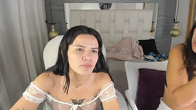 Snapshot of Veyra_sereny chatting on February 2026 10:42:01 PM Veyra sereny online show from February 2026 10:42:01 PM