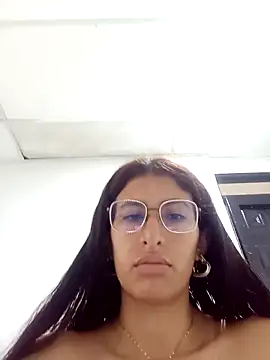 Snapshot of Esperanza__hot chatting on February 2026 03:21:01 PM Esperanza hot online show from February 2026 03:21:01 PM