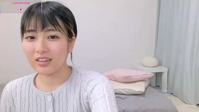 Snapshot of Somi-chan chatting on February 2026 06:55:02 AM Somi-chan online show from February 2026 06:55:02 AM