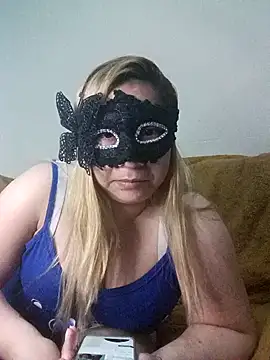 Snapshot of Curiososhorny chatting on March 2026 01:48:02 PM Curiososhorny online show from March 2026 01:48:02 PM