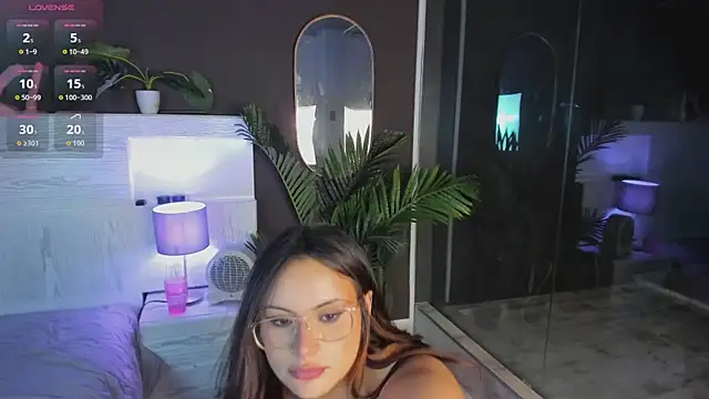 Mia noiir online show from July 2026 03:56:01 AM