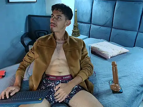 skinny jean  online show from May 2026 02:25:01 PM