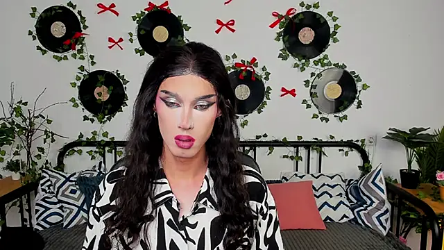 MadisonEsprit online show from April 2026 03:06:02 AM