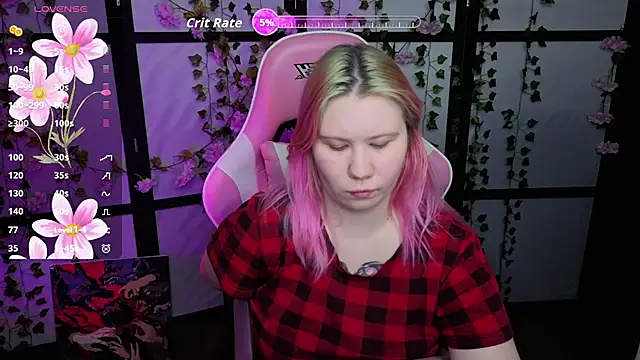 kitsune little online show from April 2026 09:39:33 PM