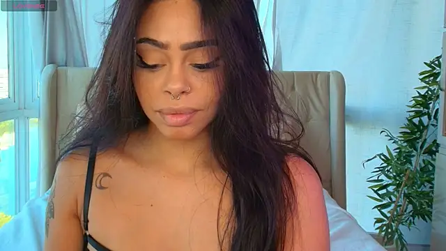 Pauline Clark online show from April 2026 07:11:02 PM