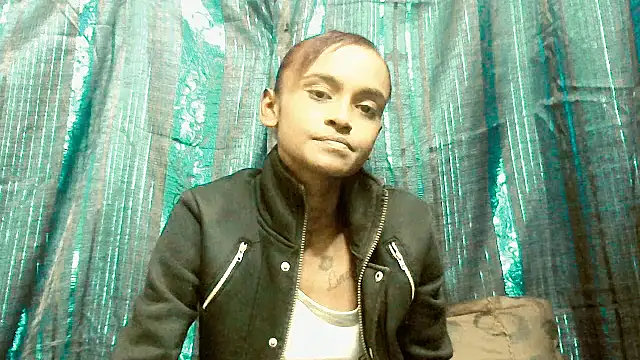 Snapshot of SassyXindian chatting on April 2026 06:05:02 AM SassyXindian online show from April 2026 06:05:02 AM