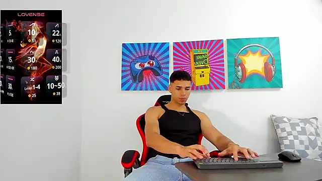 Snapshot of Thomas_walker14 chatting on February 2026 12:58:02 PM Thomas walker14 online show from February 2026 12:58:02 PM