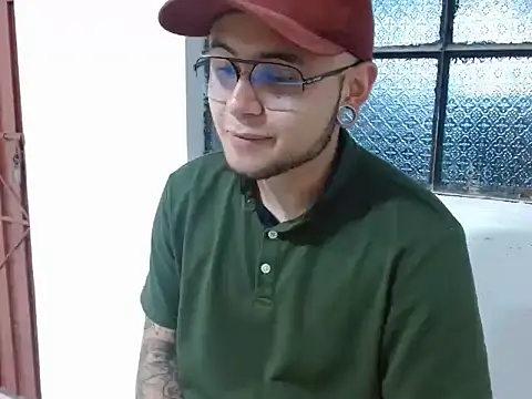 Snapshot of Juan_Gallo chatting on February 2026 11:06:01 PM Juan Gallo online show from February 2026 11:06:01 PM