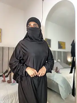 Snapshot of aminaa_ chatting on February 2026 06:59:02 PM aminaa online show from February 2026 06:59:02 PM