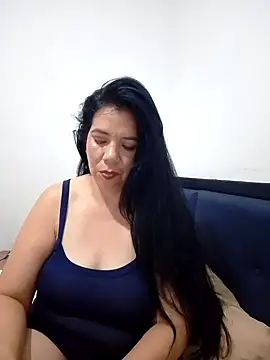 Victoria42 online show from April 2026 07:26:01 PM