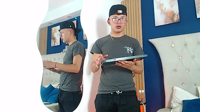 Dark Nico online show from March 2026 04:07:02 AM