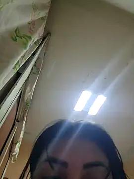 Snapshot of CubanaCulonaxxx chatting on February 2026 06:34:01 AM CubanaCulonaxxx online show from February 2026 06:34:01 AM