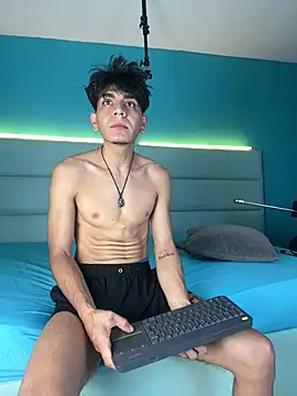 Snapshot of abrilandjulian chatting on February 2026 11:44:02 AM abrilandjulian online show from February 2026 11:44:02 AM