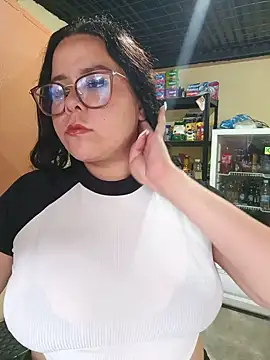 Blanquita vip online show from July 2026 11:35:01 AM