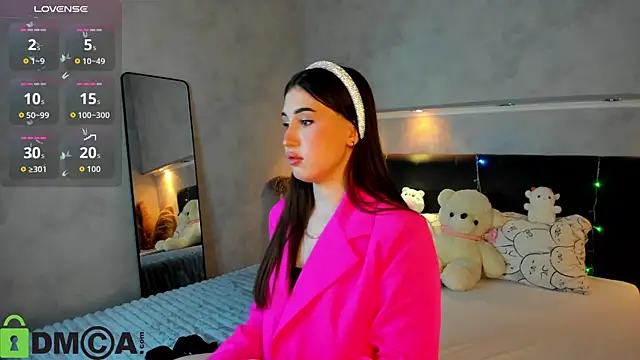 Snapshot of Emily_Lews chatting on March 2026 01:10:02 AM Emily Lews online show from March 2026 01:10:02 AM