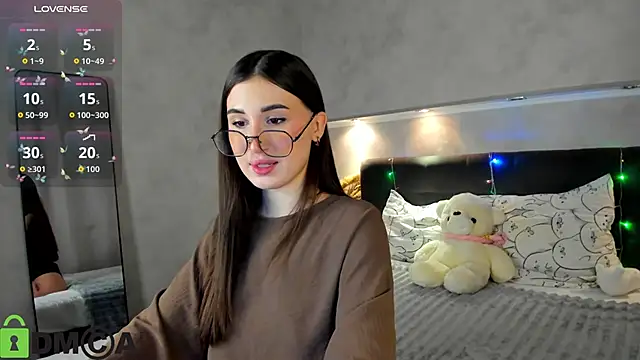 Snapshot of Emily_Lews chatting on March 2026 01:09:02 AM Emily Lews online show from March 2026 01:09:02 AM