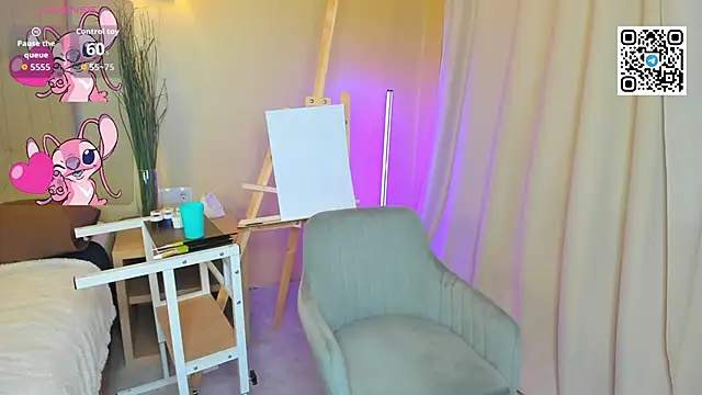 Snapshot of Linda__Bloom chatting on April 2026 01:03:01 AM Linda Bloom online show from April 2026 01:03:01 AM