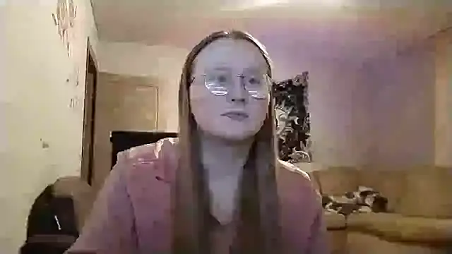 AnikaLipps online show from March 2026 11:52:01 PM