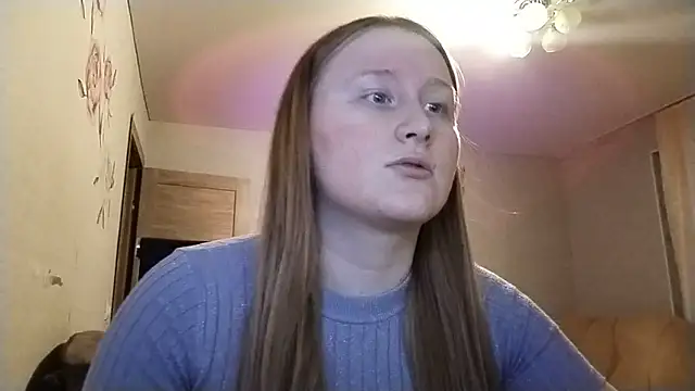 AnikaLipps online show from April 2026 09:30:01 PM