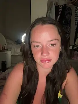 Maisierose online show from May 2026 01:03:02 AM