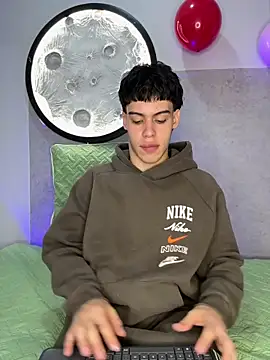 Snapshot of Lucian-greyy chatting on February 2026 07:27:01 AM Lucian-greyy online show from February 2026 07:27:01 AM