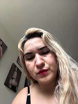 violet-grey online show from March 2026 01:04:02 PM