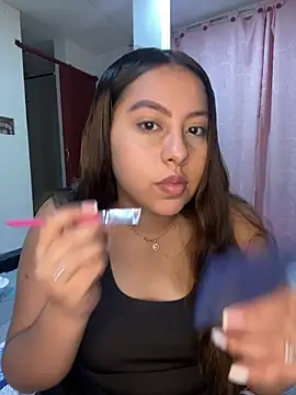 Snapshot of Emiily_joee_ chatting on June 2026 03:22:02 AM Emiily joee online show from June 2026 03:22:02 AM