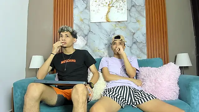 YOUNG BOYS HELL online show from March 2026 01:43:02 AM