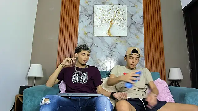 YOUNG BOYS HELL online show from March 2026 01:22:02 AM