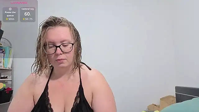LittleMistys online show from June 2026 10:43:01 AM