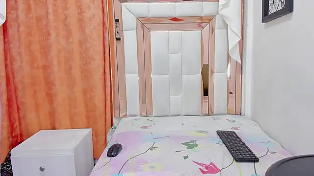 kimberly xoxo 3 online show from February 2026 03:24:02 AM