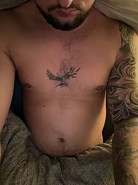 Snapshot of derallerechte001 chatting on February 2026 03:08:01 PM derallerechte001 online show from February 2026 03:08:01 PM