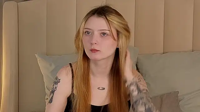 AlyssFrost online show from May 2026 02:50:02 AM