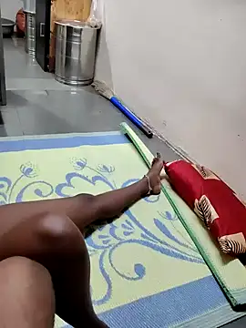 Your couple 01 online show from April 2026 07:38:02 PM