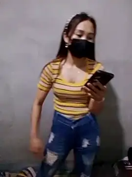 Thobaby112 online show from April 2026 09:05:01 AM