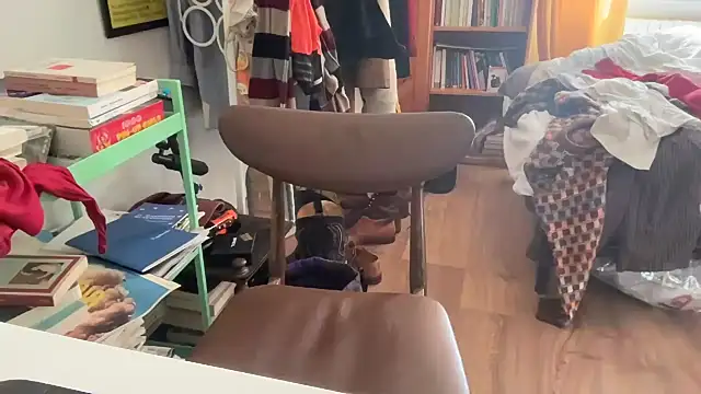 Snapshot of avidamentelive chatting on February 2026 10:38:02 AM avidamentelive online show from February 2026 10:38:02 AM