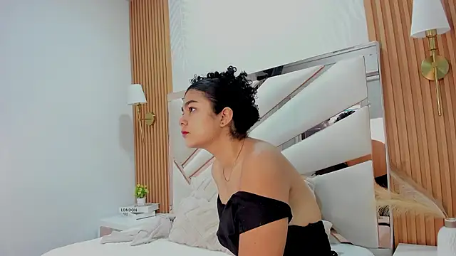  Curly Beauty online show from February 2026 02:36:01 PM