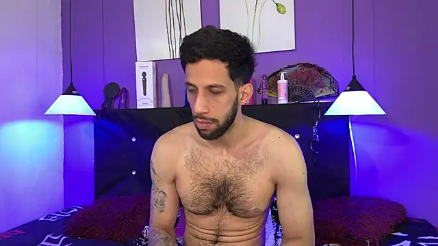 Snapshot of Karim_mansur chatting on May 2026 12:43:01 PM Karim mansur online show from May 2026 12:43:01 PM