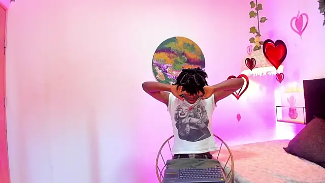 Snapshot of Mashall_lee chatting on February 2026 07:10:01 PM Mashall lee online show from February 2026 07:10:01 PM